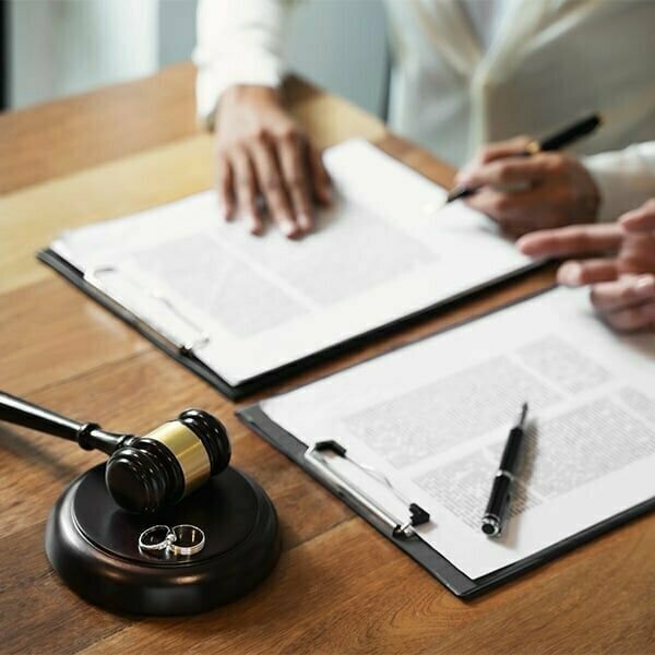 Quanto tempo dura um processo de divórcio e quanto pode me custar?